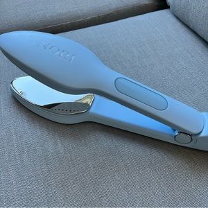 NORI Press Travel Iron and Steamer